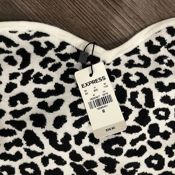 Leopard top 🖤🤍 - Picture 2 of 3